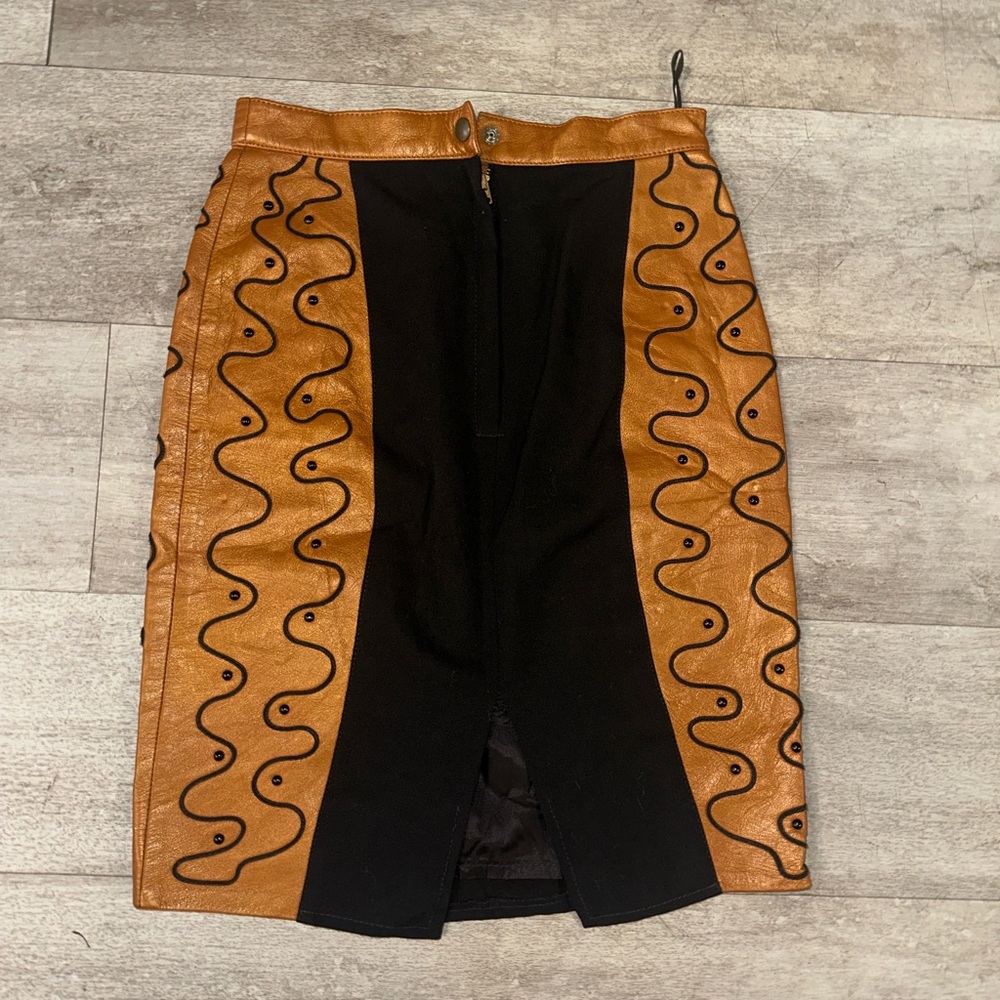 Dali Melamé skirt